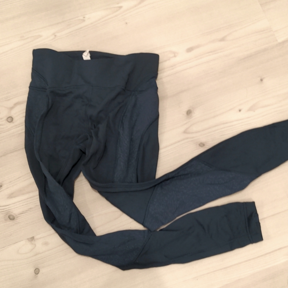 LuluLemon cold weather running leggings